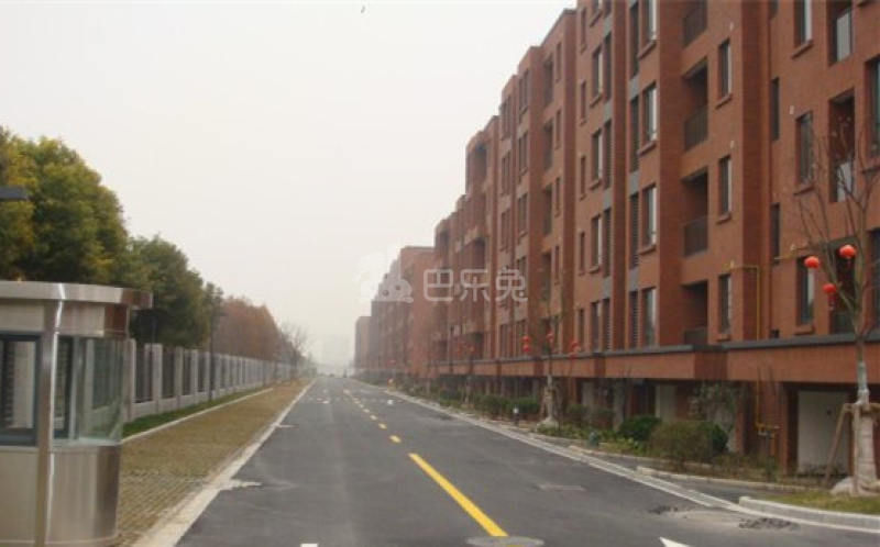 滴水湖馨苑南区6537609周边环境图9