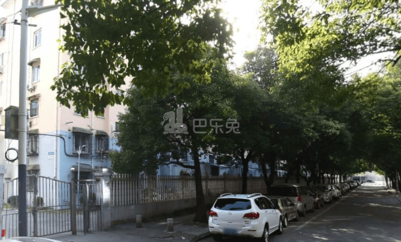 西环三村（莘潭路590弄）15034066周边环境图10