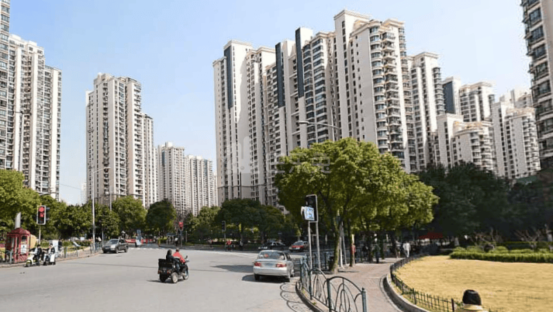 中远两湾城中潭路91