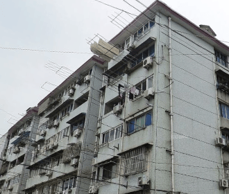 东鑫公寓 1室0厅0卫