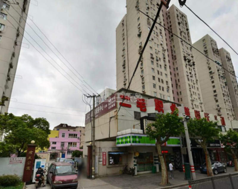 霍兰公寓14669785周边环境图2