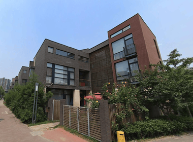 领秀新硅谷b区 2室2厅2卫