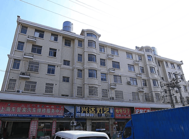 凤星路1038弄 1室0厅0卫