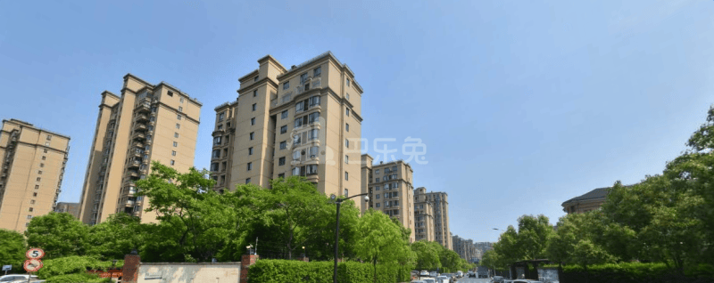 白马尊邸别墅（东区）18433027周边环境图3