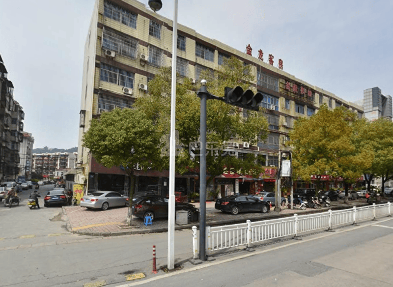 金马公寓18316169周边环境图5