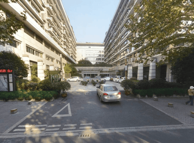 元华公寓 3室1厅3卫