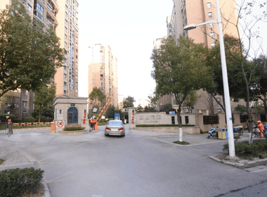 恒山花苑 3室0厅0卫