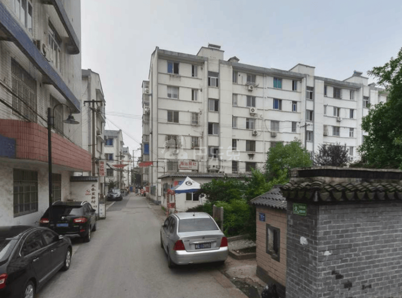 养蚕里新村15713913周边环境图1