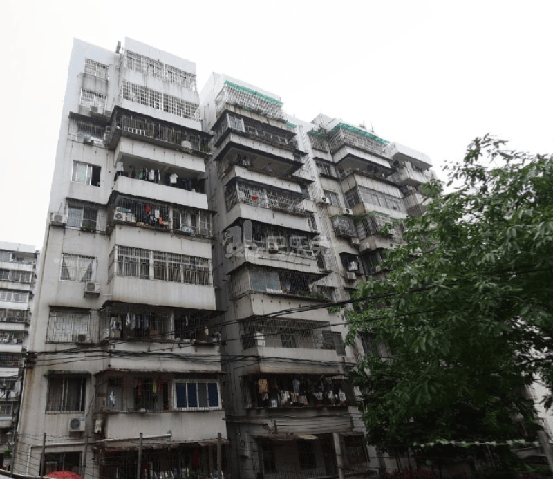 广州天河_金坤花园_3室1厅1卫_合租朝北_粤垦路与金坤街交叉口东150米