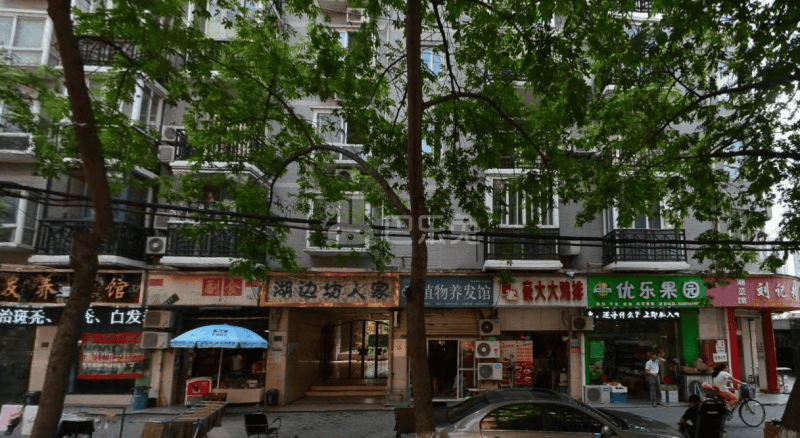 湖边坊人家17623279周边环境图1