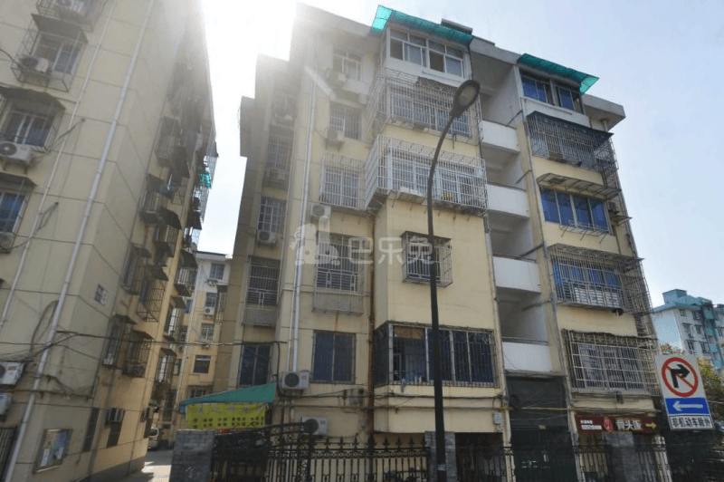 华星公寓4788151周边环境图2