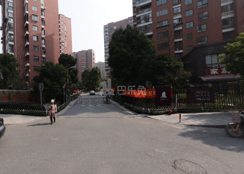 东港嘉苑二区18323682周边环境图1