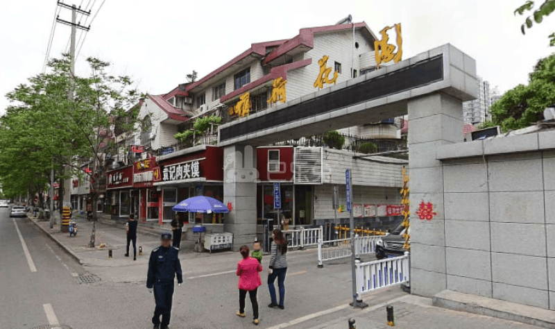 西安未央_雅荷城市花园_1室0厅0卫_合租朝南_凤城八路98号-西安巴乐兔