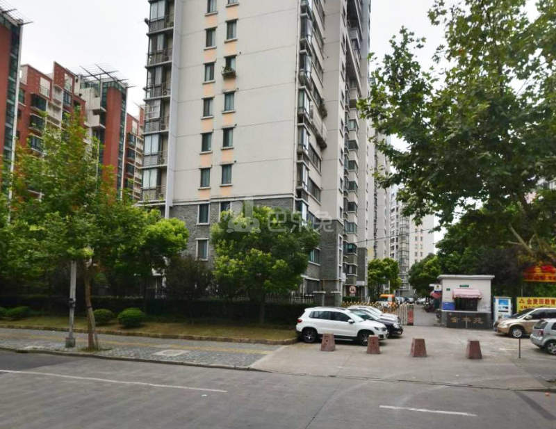 金华苑南区18660193周边环境图2