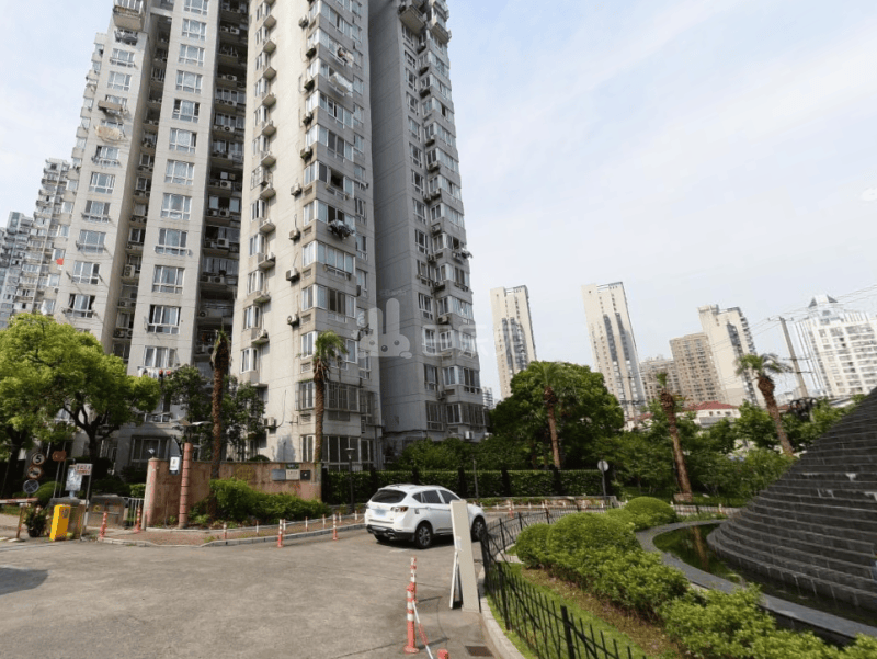 上海普陀_半岛花园_1室0厅0卫_合租朝东南_西康路1518弄1-16号-上海