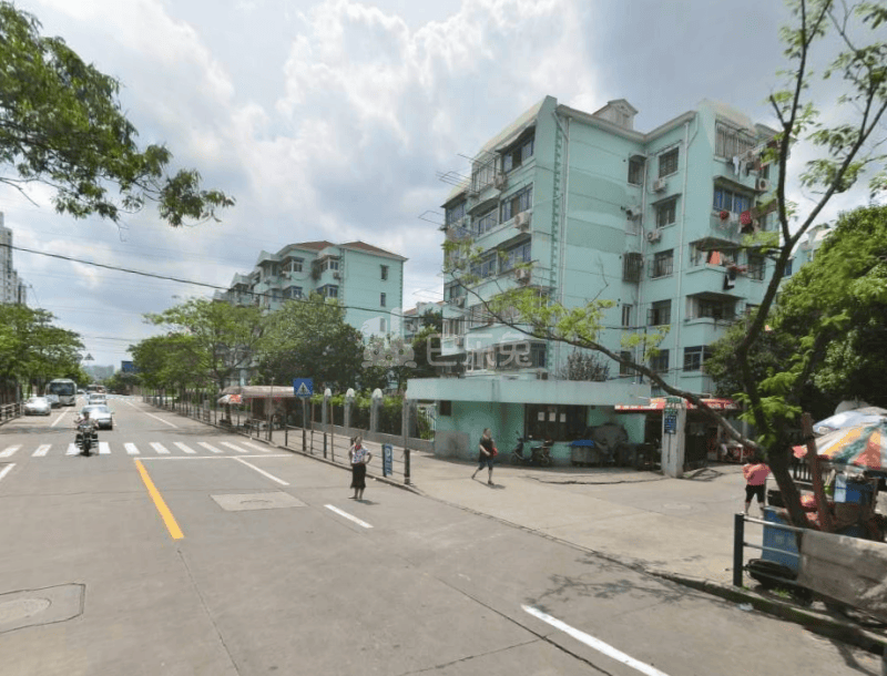 金杨新村四街坊（灵山路2011弄）15592622周边环境图0