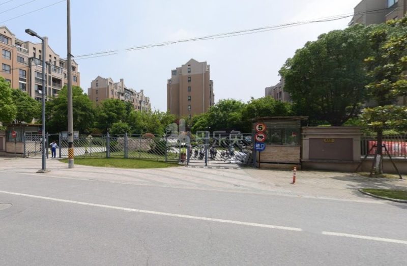 保利湖畔阳光东区3570251周边环境图8