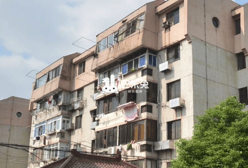 青浦出租房 徐泾出租房 广虹公寓              房源编号: 企业投诉