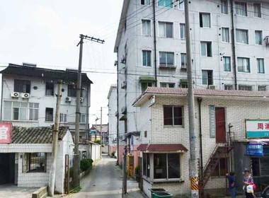 康健新村 1室1厅1卫