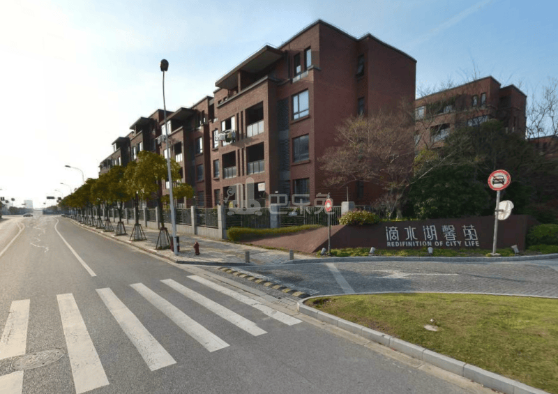 滴水湖馨苑北区9606295周边环境图1