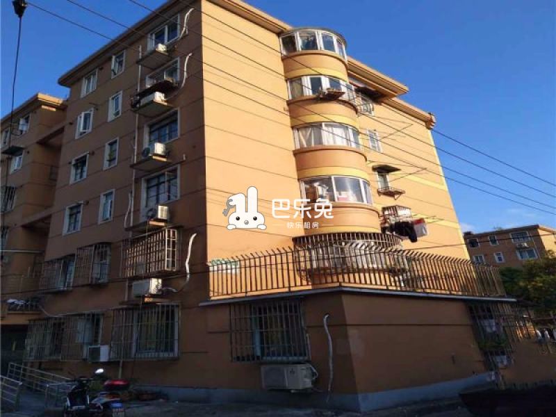 崮山小区一街坊