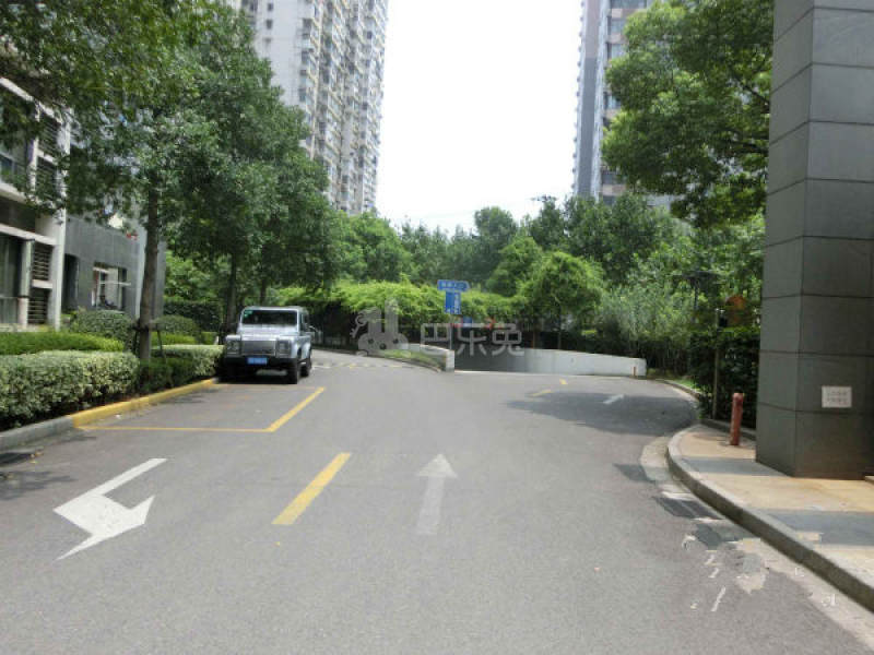 虹桥豪苑11715418周边环境图16