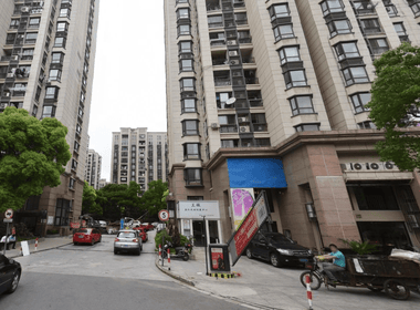 东方花园三期 1室0厅0卫