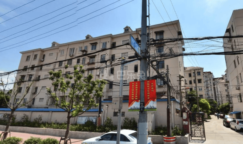 殷高路150弄小区1501177周边环境图8