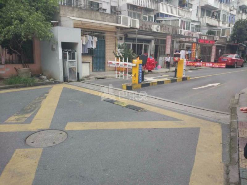 东南二村7192983周边环境图9