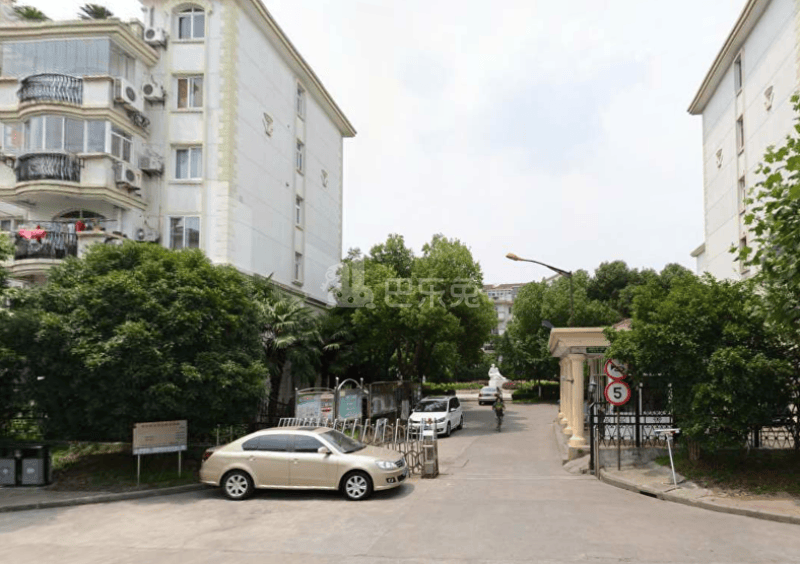 华高苑北区7414917周边环境图5