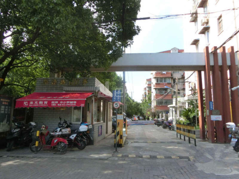 华泾五村18280629周边环境图14