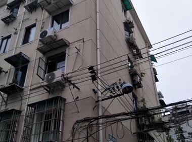 凤城五村 1室1厅1卫