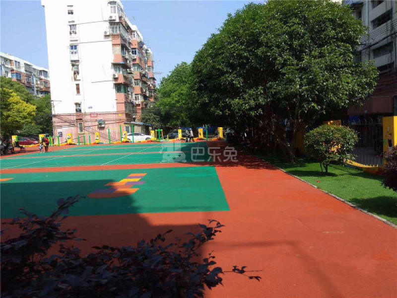 金陵新七村12104468周边环境图1