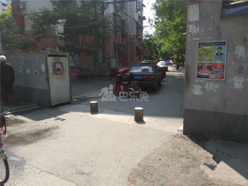 金陵新七村12104468周边环境图2