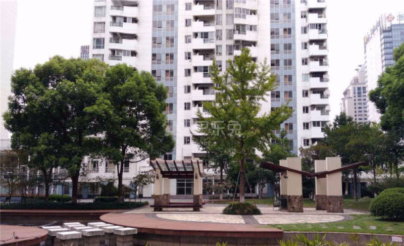 白马公寓15135521周边环境图3