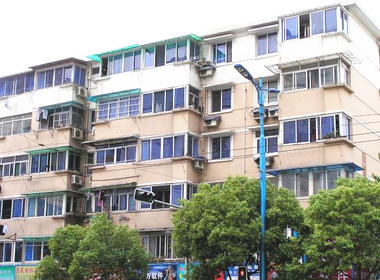 建华东苑 1室0厅0卫