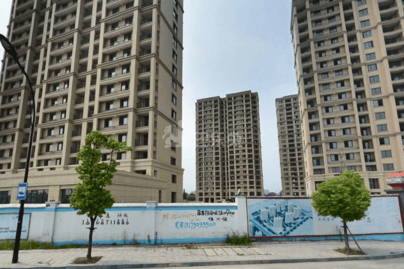 桐鹤名苑一区18364039周边环境图1