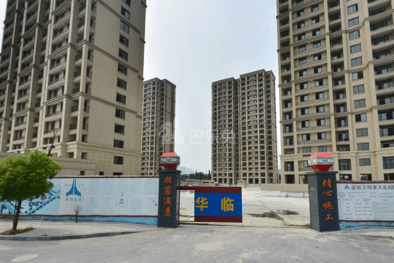 桐鹤名苑一区18364039周边环境图3