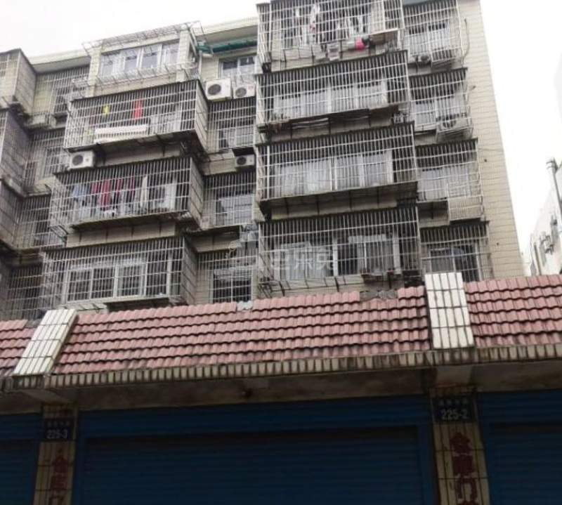 金马公寓18316169周边环境图8