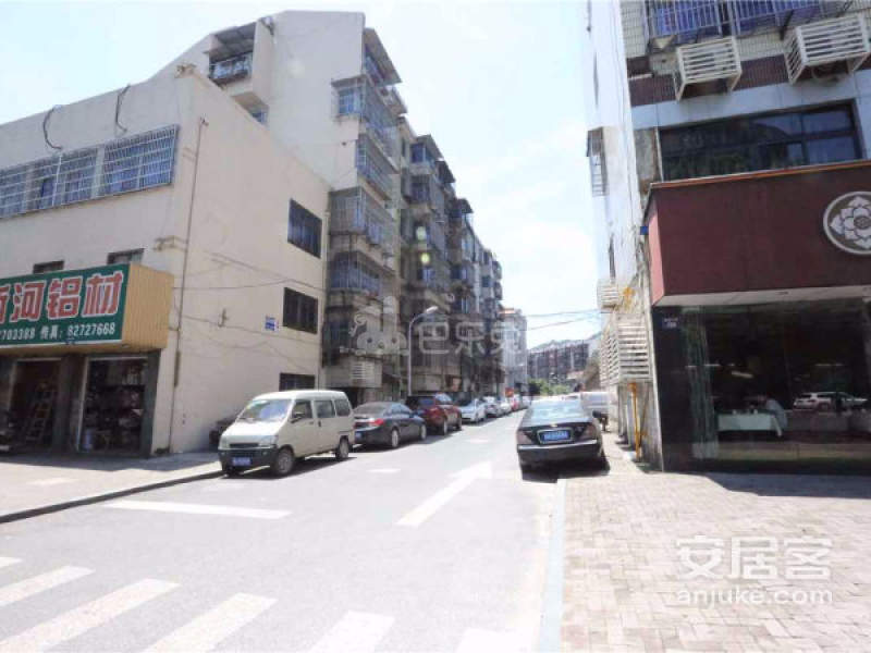 金马公寓18316169周边环境图9