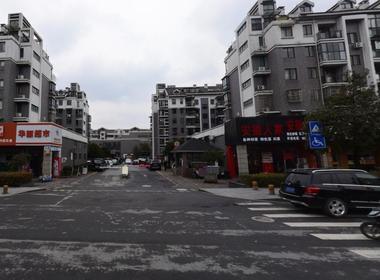 兴达苑 1室0厅0卫