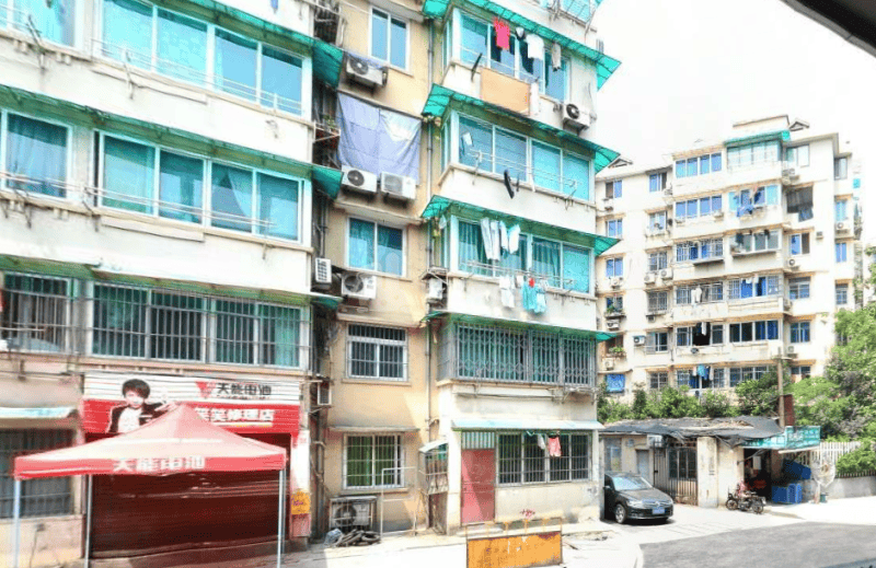 柴校坊18232929周边环境图2