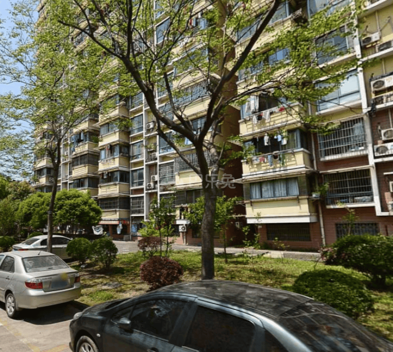 东新园东荷星苑18483461周边环境图2