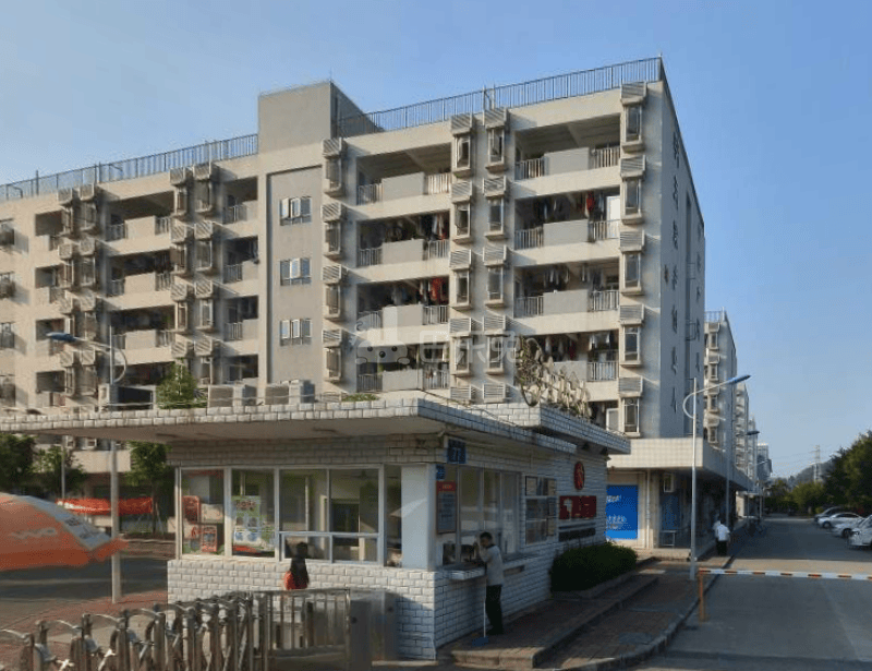 冠寓（萝岗乐飞家园店）2421398周边环境图6