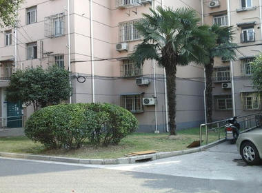 航华四村一街坊 