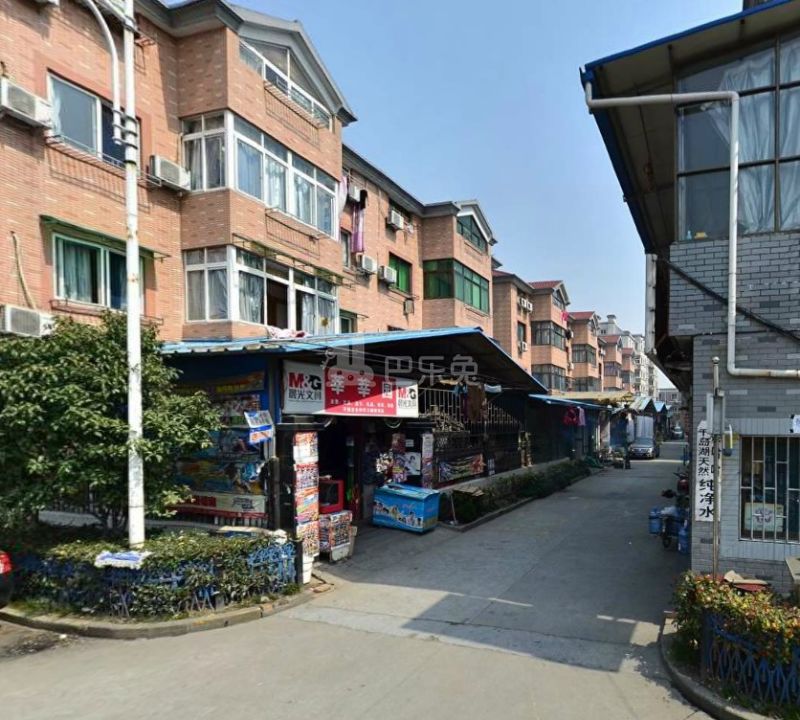 高沙小区18366679周边环境图1