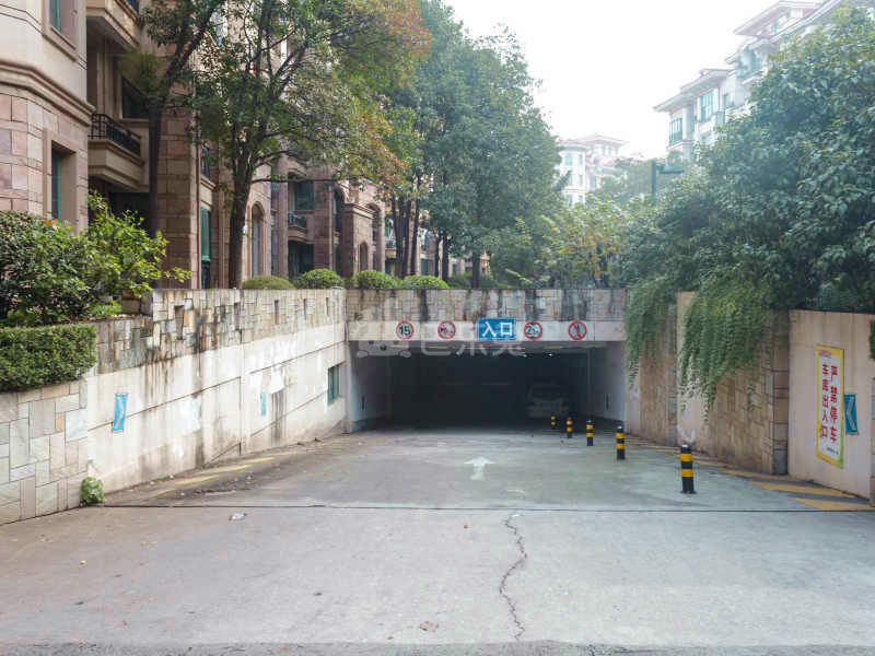 南国明珠一期18527177周边环境图10