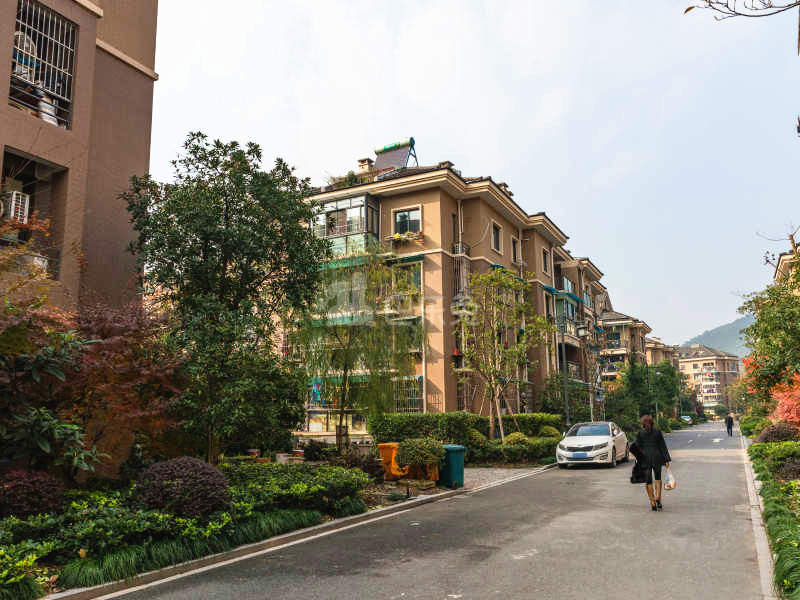 白塔人家18355397周边环境图13