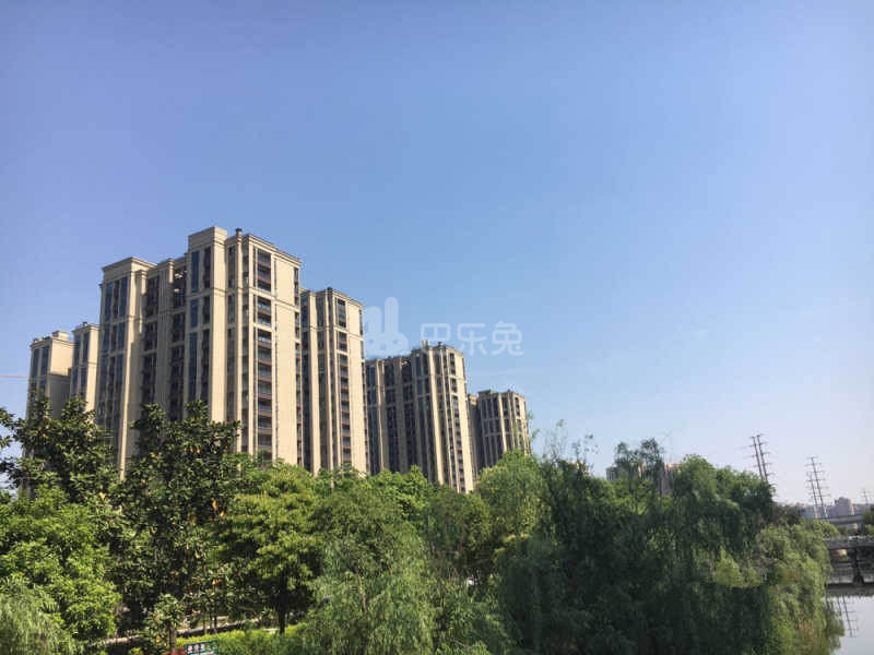 宝嘉誉峰（誉峰花苑）18024753周边环境图14