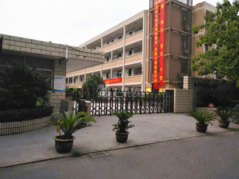 朝晖一区18482629周边环境图5